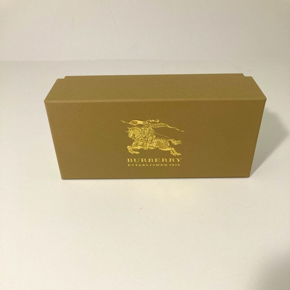 Burberry Sunglasses Case
